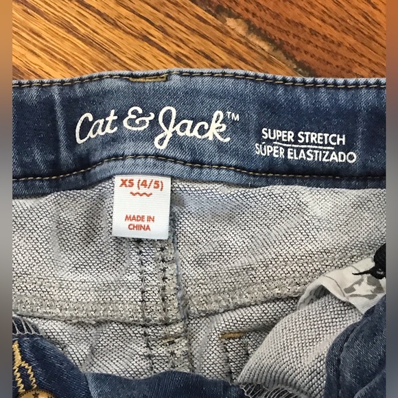 Cat & Jack Blue Jean Denim Skirt
4 / 5 XS Extra Small 
2 Snap Snaps Embellish - Picture 12 of 13